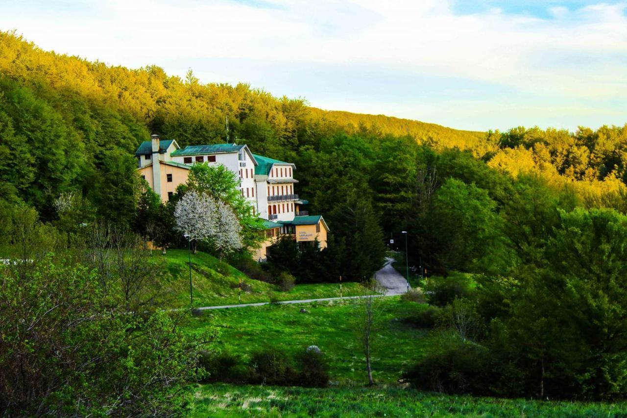 Hotel Europa Gran Sasso Prati di Tivo Extérieur photo