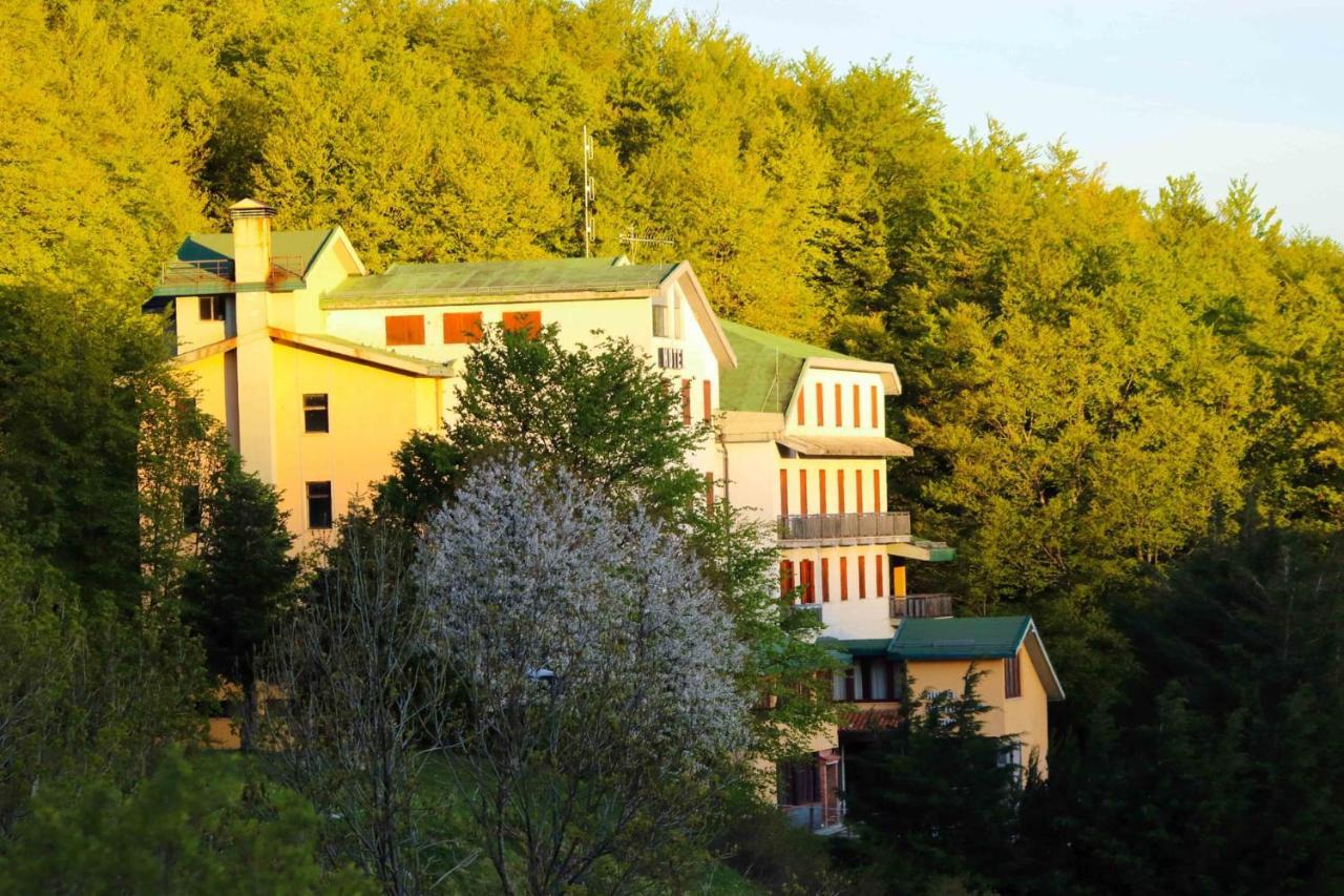 Hotel Europa Gran Sasso Prati di Tivo Extérieur photo